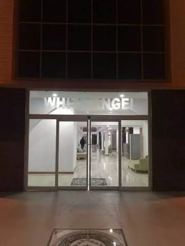 196672703 (Copy).jpg